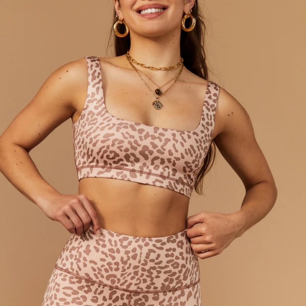 🦄 Tan+Lines Sport Laguna Bra